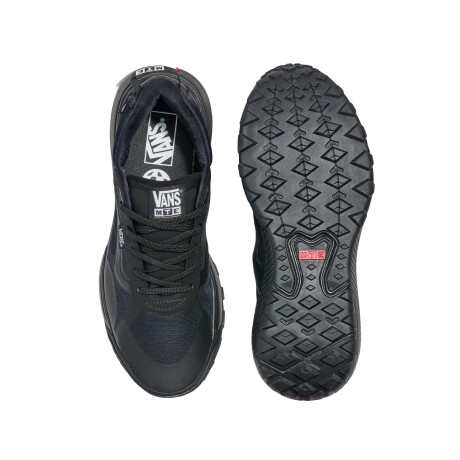 VANS MTE CROSSPATH Black