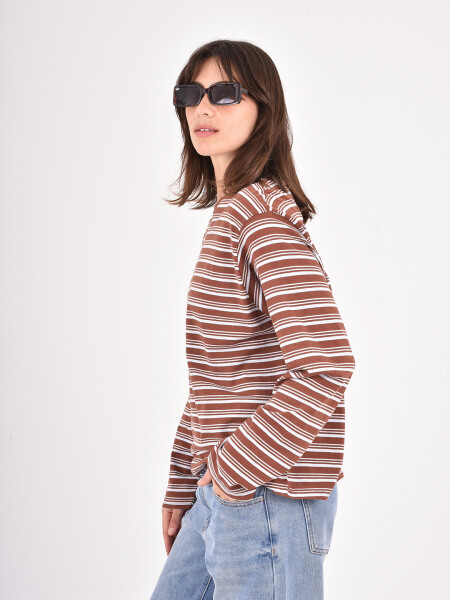 REMERA CRISIA CHOCOLATE