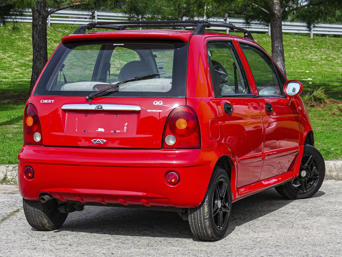 Chery QQ3 1.1 Confort Extra Full 2012 Chery QQ3 1.1 Confort Extra Full 2012