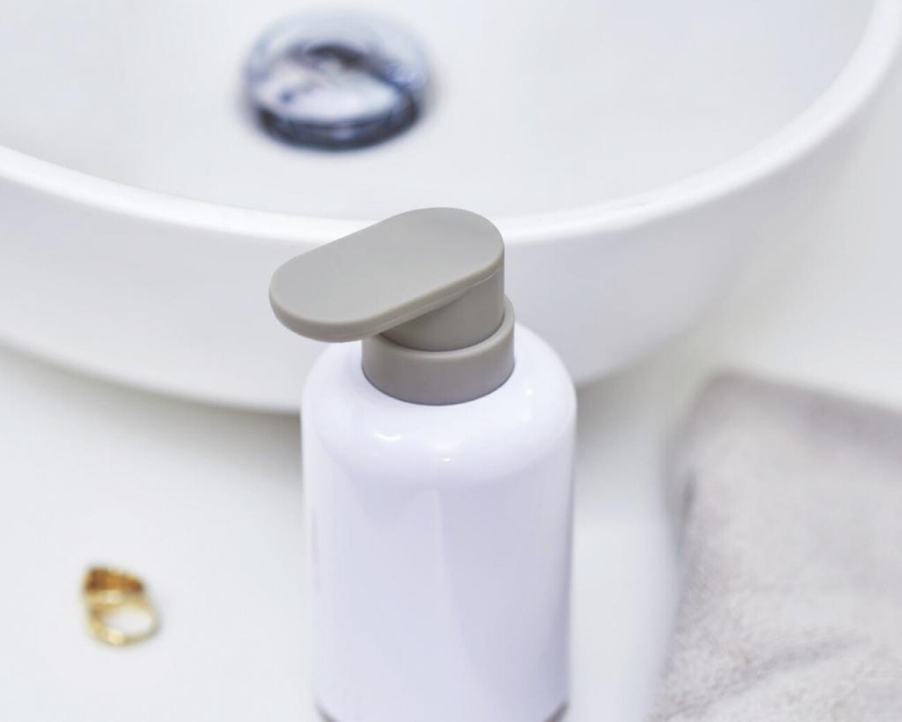 Dispensador de jabón – Blanco - Joseph Joseph Duo Dispensador de jabón – Blanco - Joseph Joseph Duo