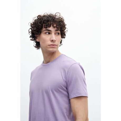 Remera Gideon Violeta