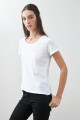 Remera escote a la base blanco