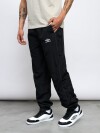 PANTALÓN TRACK RELAXED Umbro Hombre 002
