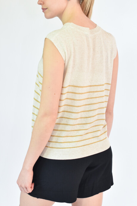 Musculosa Romina Marrón
