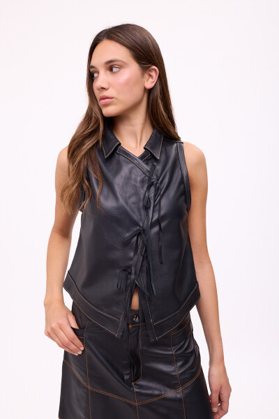 TOP JAPONA COURO Negro