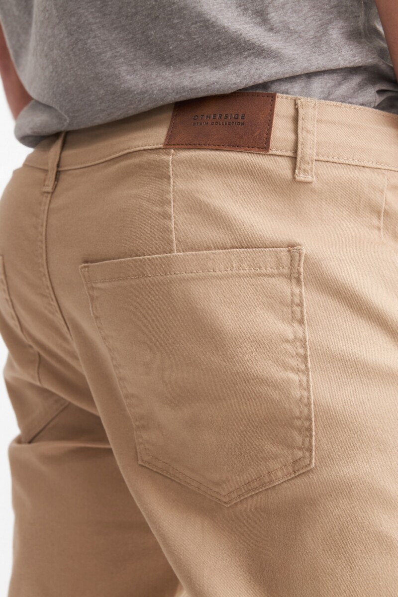 Pantalón recto BEIGE
