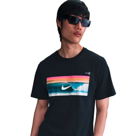 Remera U Nike Sportswear Tee Oc Photo 2 de Hombre Negro