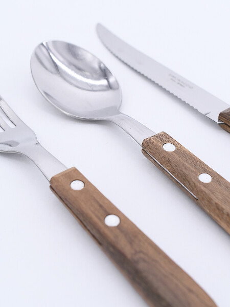 CUBIERTOS SET x 3 MARRON