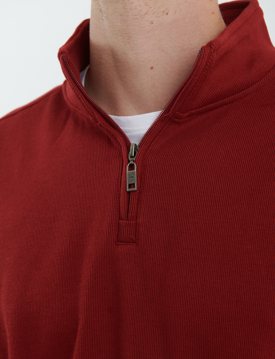 470919 REMERA HARRY Rojo