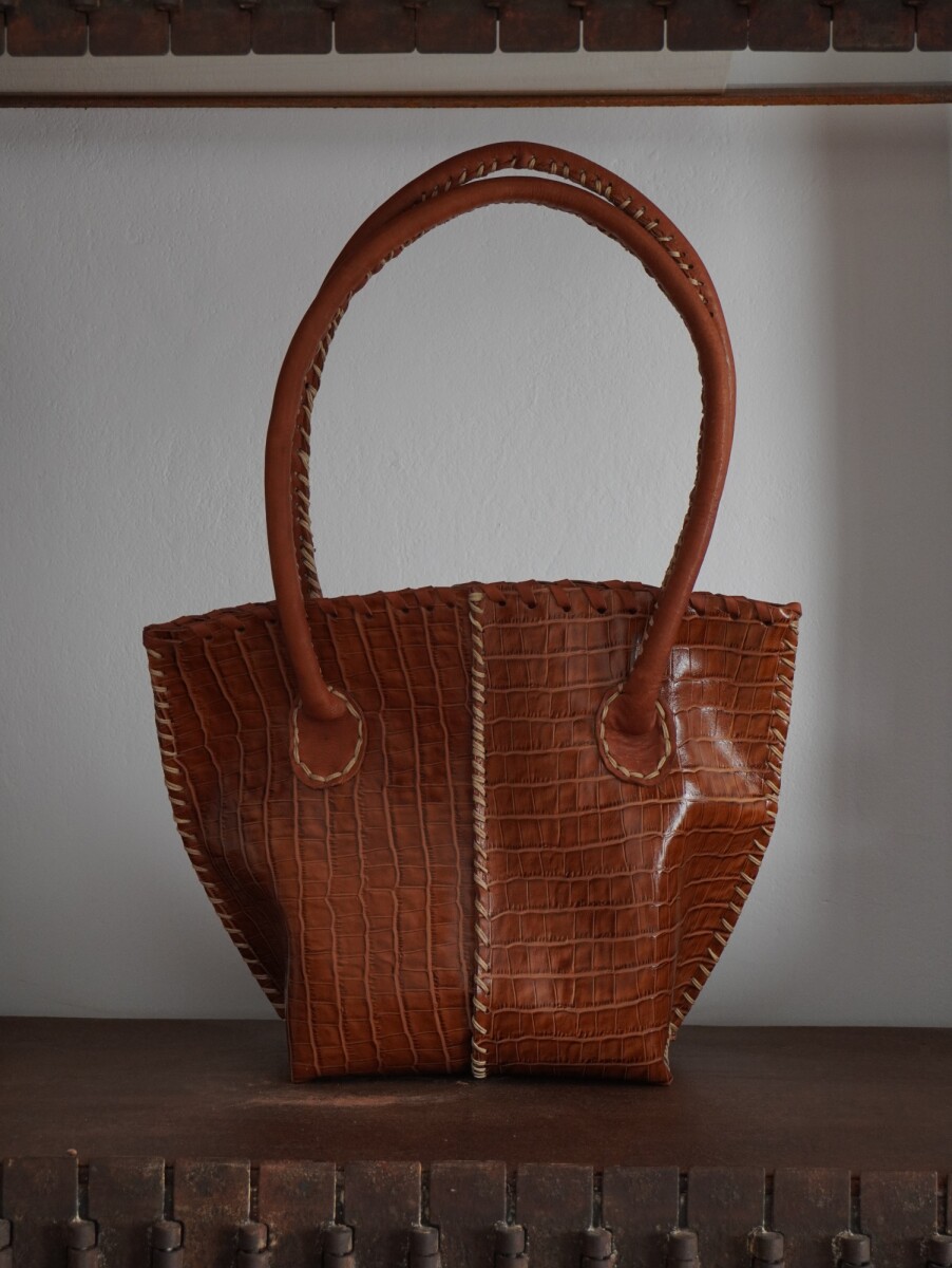 Medium All Season Bag - Camel 