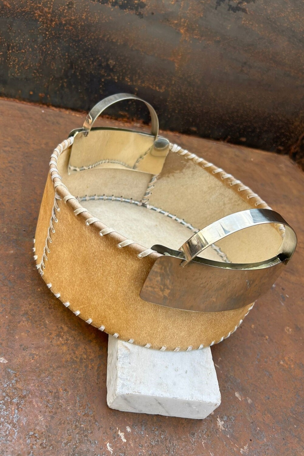 Round Table Basket Chico