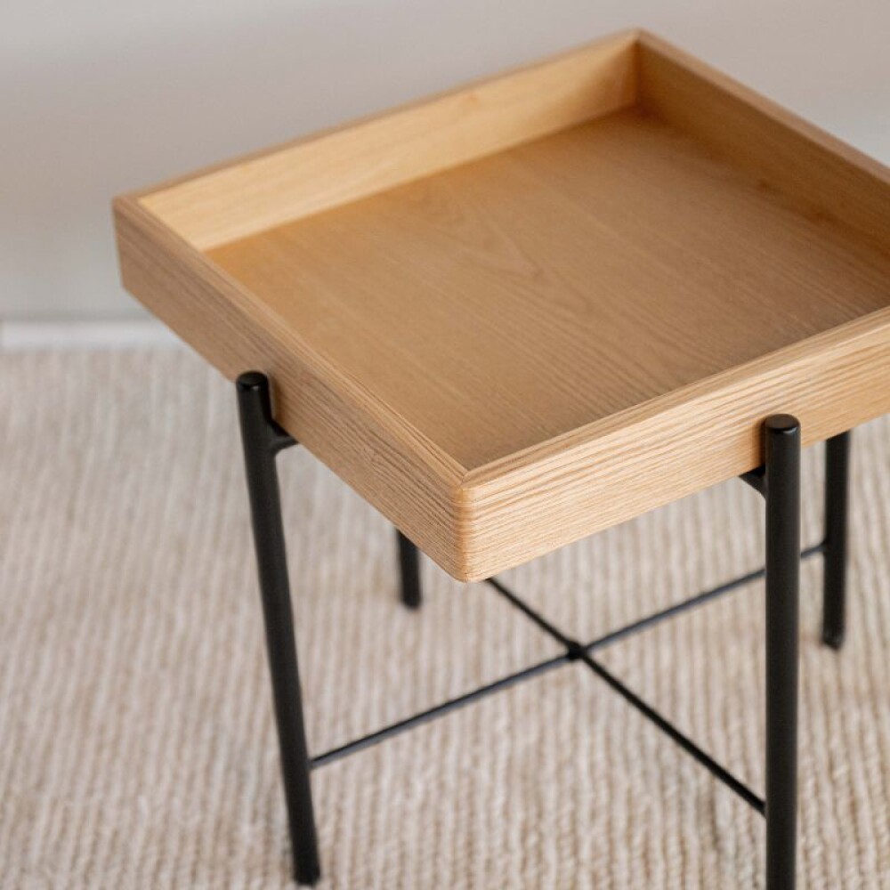 Mesa Nido Baja / Beige y negro Mesa Nido Baja / Beige y negro