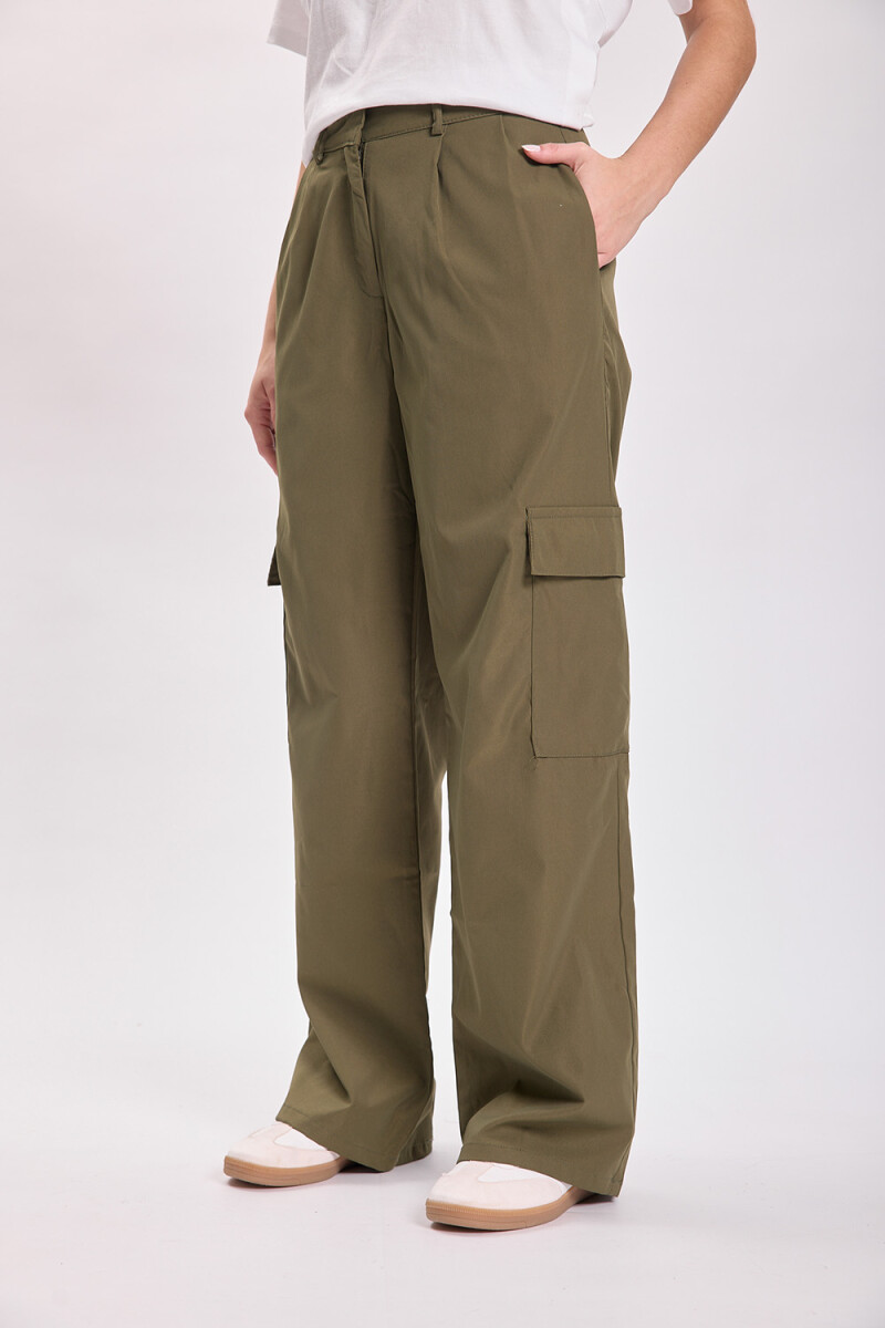 Pantalón casual cargo Verde