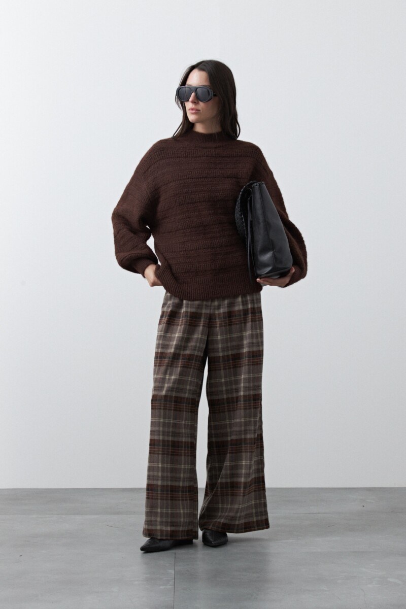 SWEATER NEVADA Chocolate