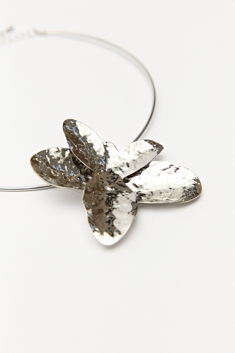 COLLAR GOLORIT Plateado