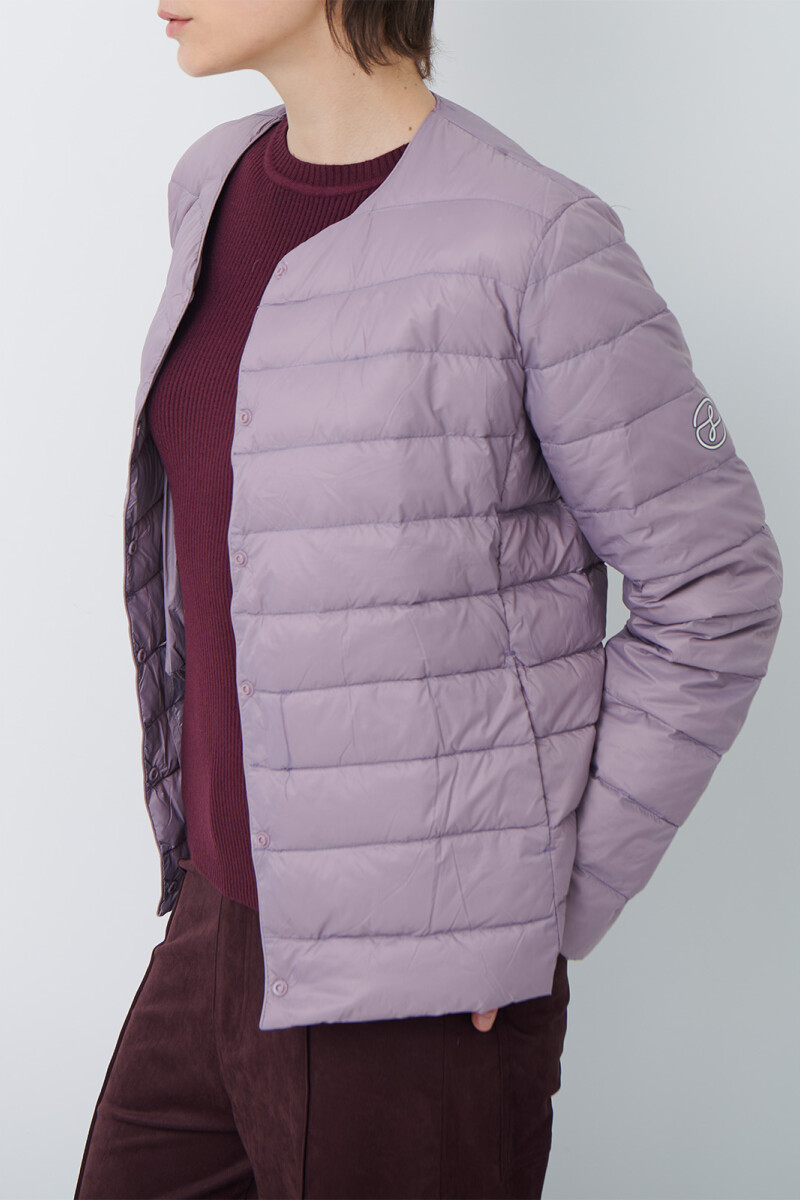 CAMPERA PLUMAS LILA