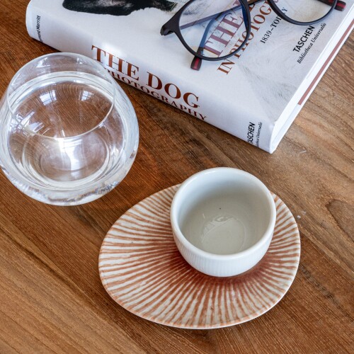 Taza espresso con plato, Arthur Krupp, sunlight red Taza espresso con plato, Arthur Krupp, sunlight red
