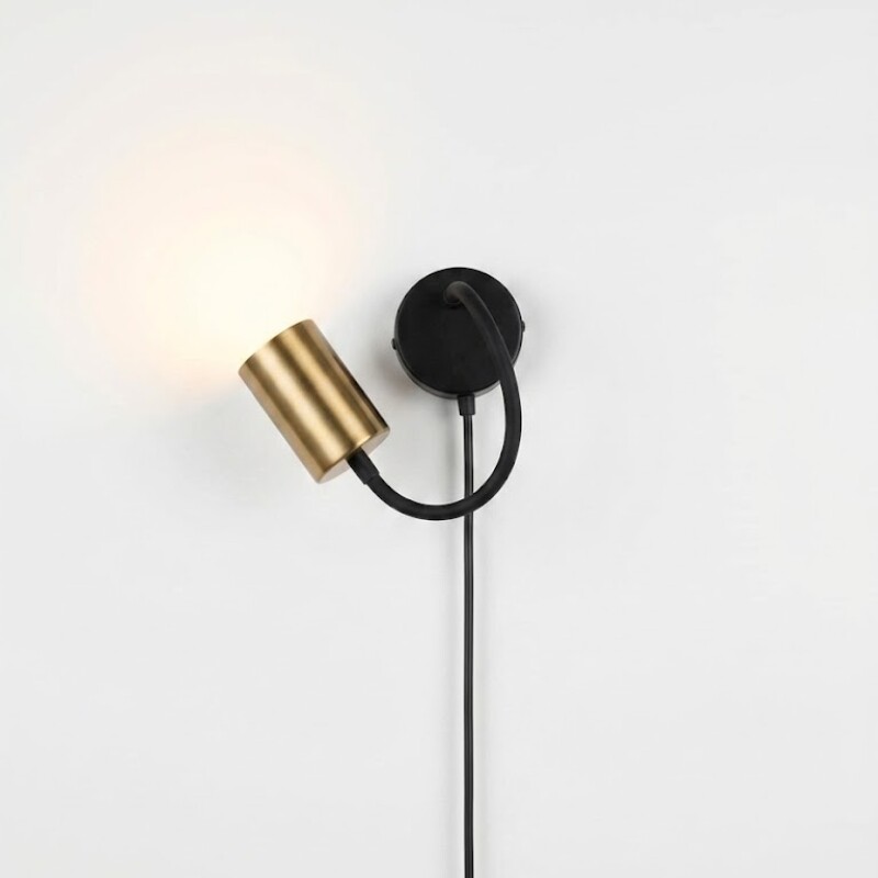ARTEFACTO DE ADOSAR EN PARED BOLD Luminaria De Pared Bold Orientable Dorado