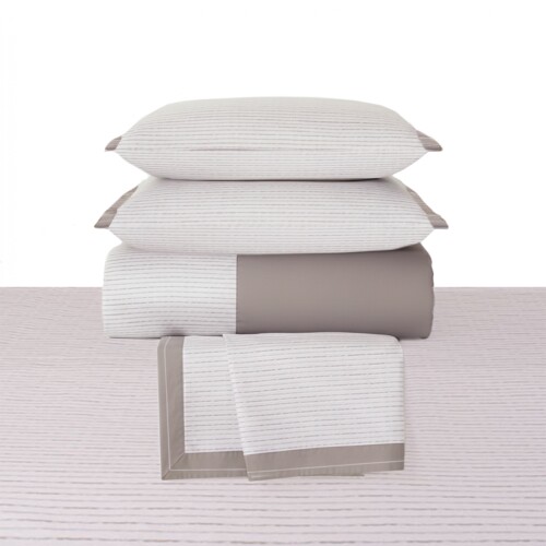 Juego de Sabanas Queen 200 Hilos Nina - Pilar Rayas Greige