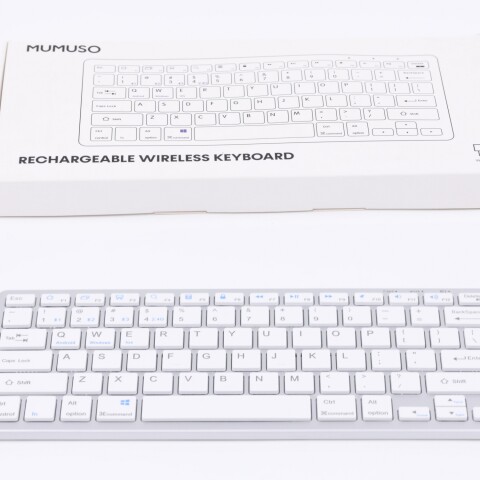 TECLADO INALÁMBRICO RECARGABLE (PLATA) TECLADO INALÁMBRICO RECARGABLE (PLATA)