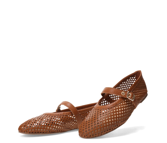 Zapato balerina calado Caramelo