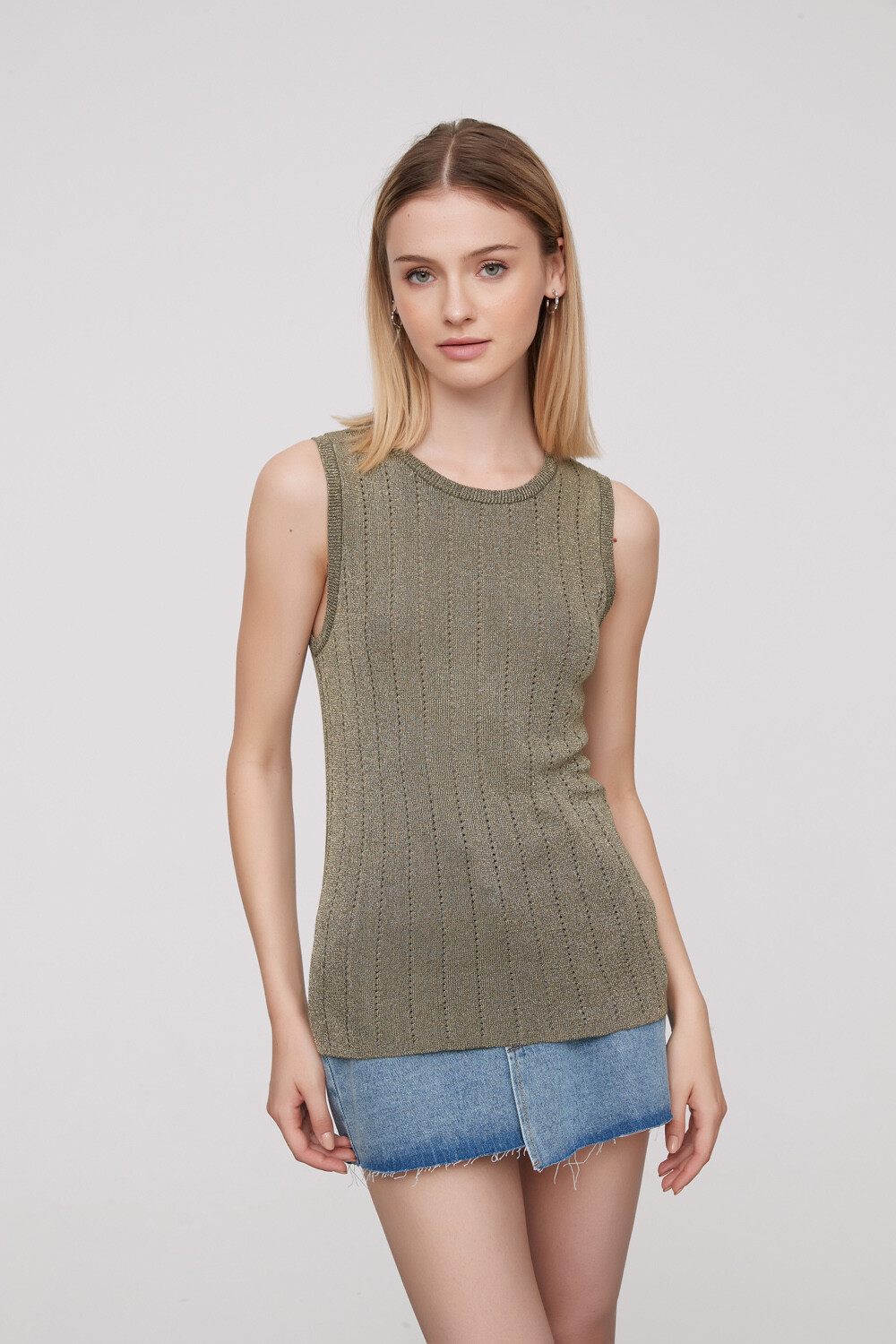 Musculosa Virky Verde Oliva Oscuro