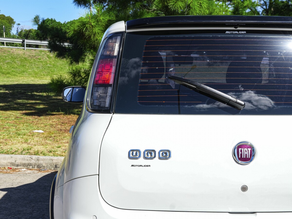 Fiat Uno Evo Sporting 1.4 Extra Full | Permuta / Financia Fiat Uno Evo Sporting 1.4 Extra Full | Permuta / Financia