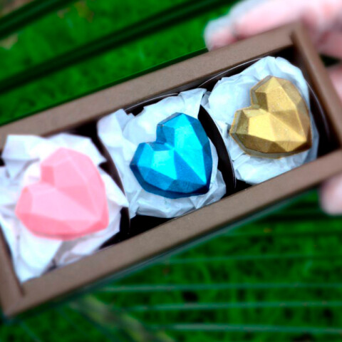 Placa Simple Bombón Corazón Facetado Placa Simple Bombón Corazón Facetado