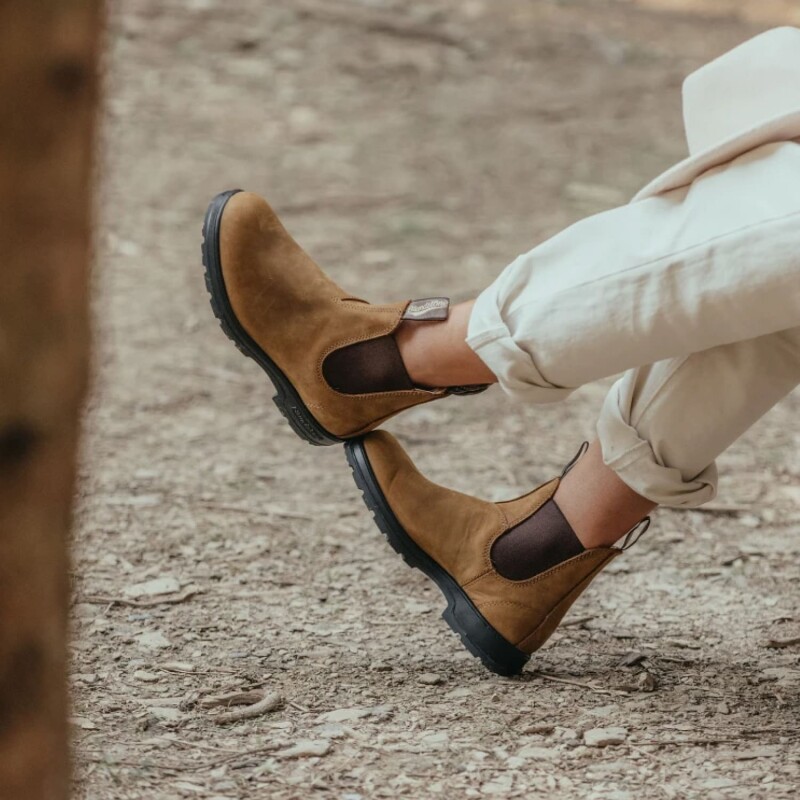 Botas Blundstone Elastic Side V Cut - Crazy Horse Brown Botas Blundstone Elastic Side V Cut - Crazy Horse Brown