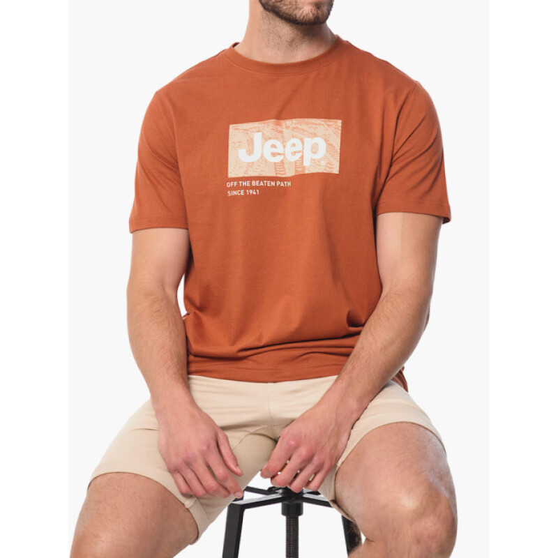 Remera Jeep Fashion Graphic Tee JMS25042ORANGE Remera Jeep Fashion Graphic Tee JMS25042ORANGE