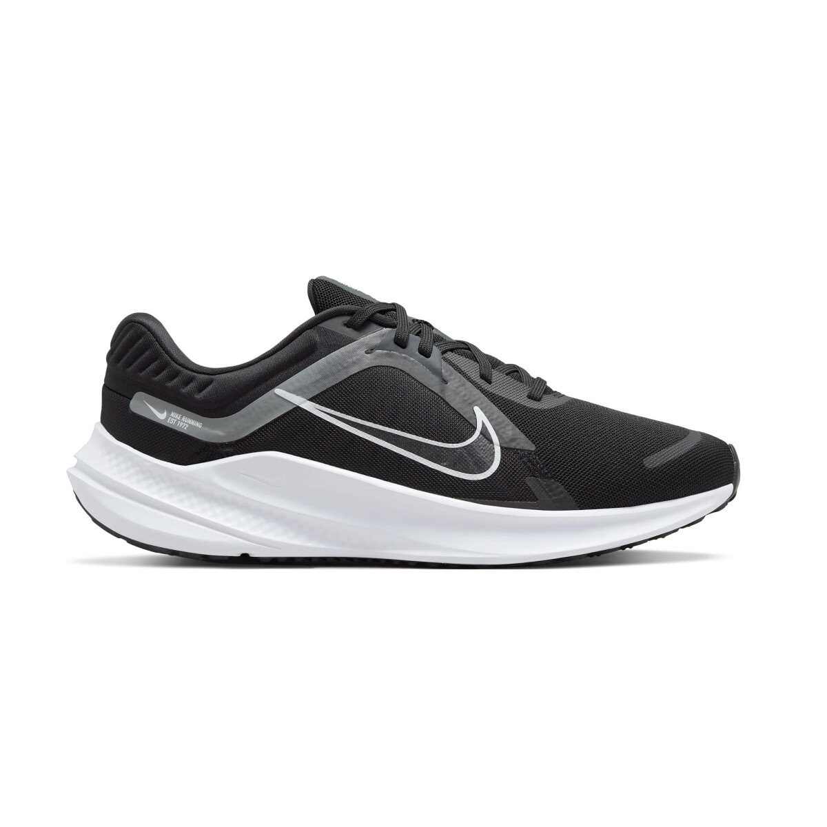 NIKE QUEST 5 - Black 