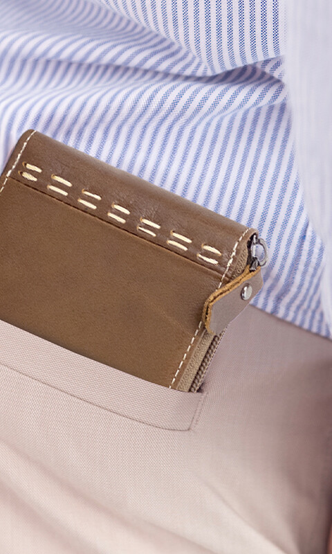 BILLETERA CUERO PEGASUS RON