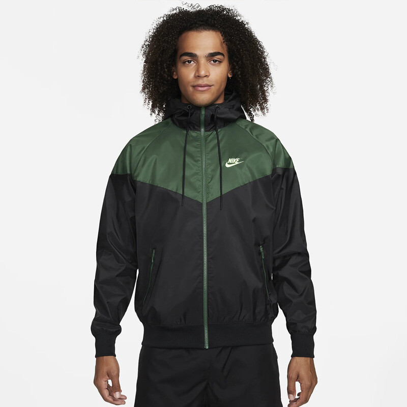 Campera Nike Windrunner Campera Nike Windrunner