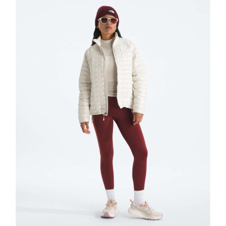 Campera Thermoball White Dune
