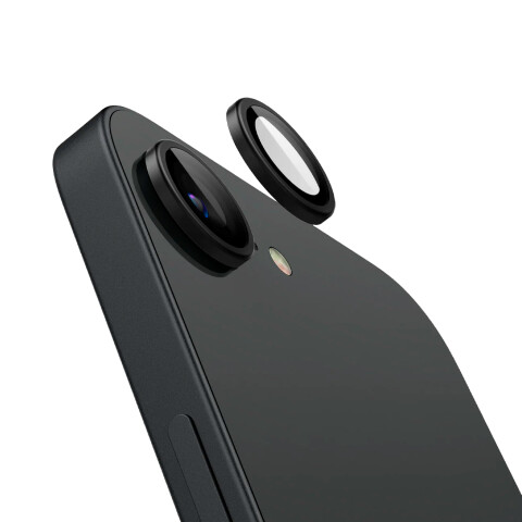 Spigen Protector Camara Glas.tR EZ Fit iPhone SE (2025) - Black Spigen Protector Camara Glas.tR EZ Fit iPhone SE (2025) - Black
