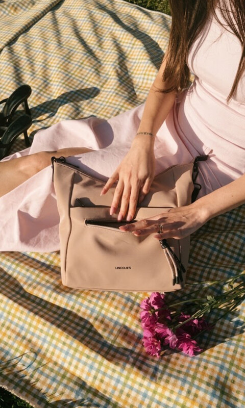 CARTERA NINA NUDE
