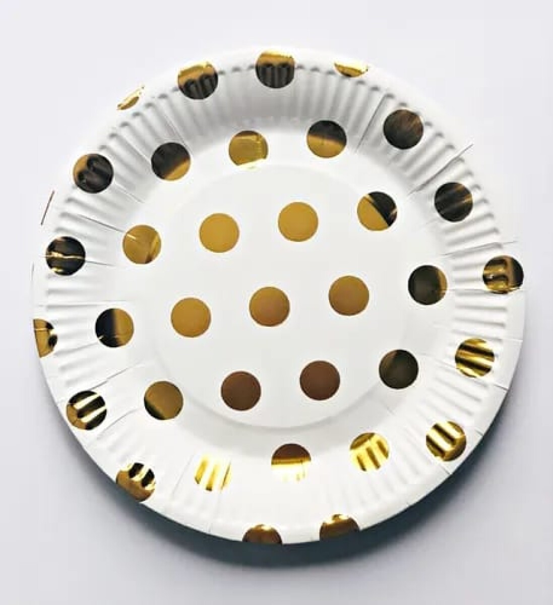 Plato Blanco con Lunares Dorados 