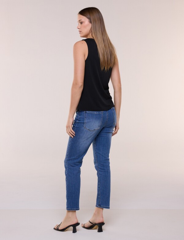 Musculosa Con Broche NEGRO