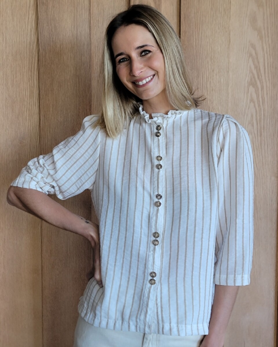 Camisa Carlotta 2.0 - Raya Beige gruesa 