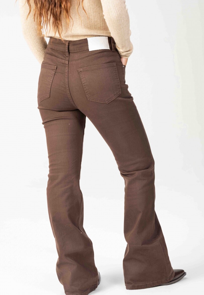 Pantalón Varius Chocolate