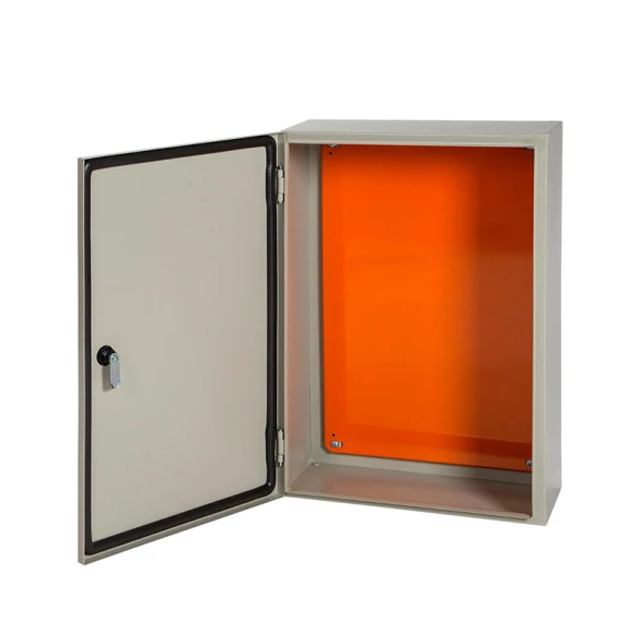 Tablero metálico c/bandeja IP54 300 x 300 x 200mm CE0510