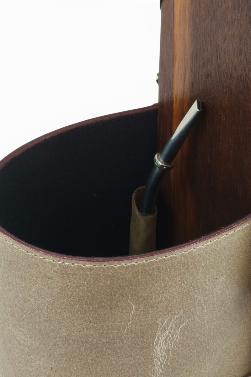 Matera de Cuero Legítimo con Estructura Integral de Madera y portacelular Verde claro