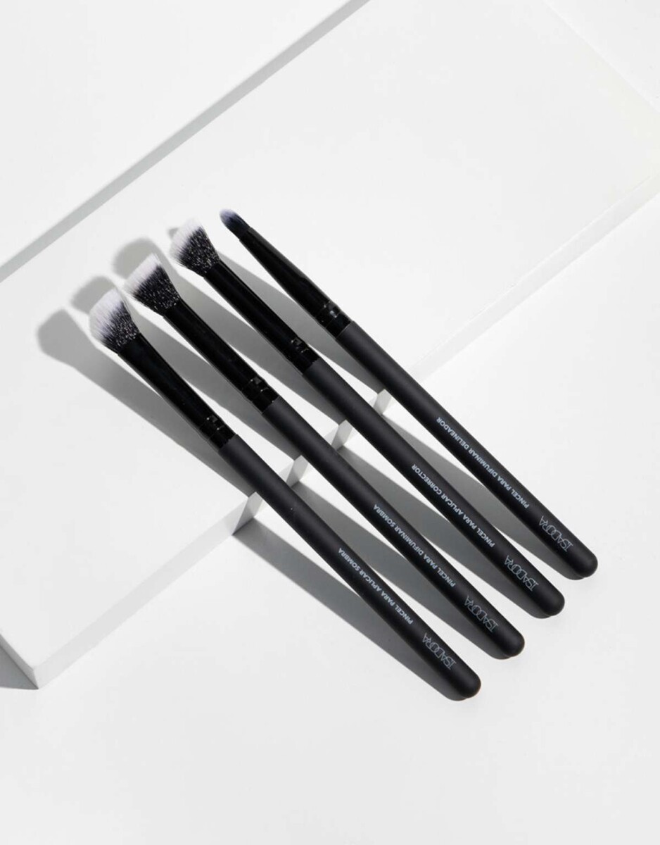 Set De 4 Brochas Para Ojos - Negro 