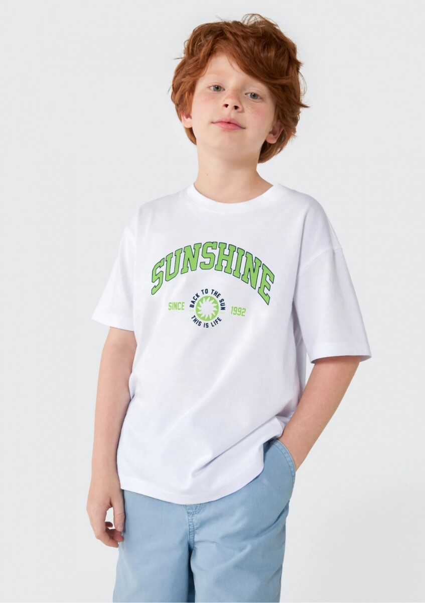 CAMISETA INFANTIL CON ESTAMPA - BLANCO 