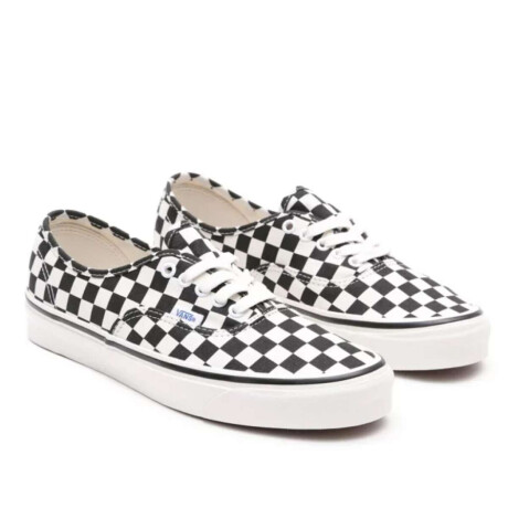Championes Vans Authentic 44DX Diseño a cuadros