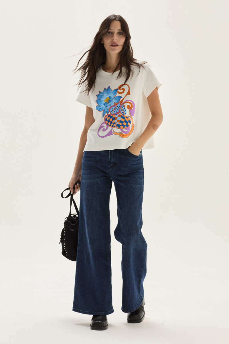 Remera Bloom - Blanco 