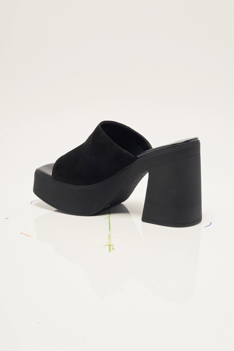 ZAPATO PLATAFORMA ZOE Gris