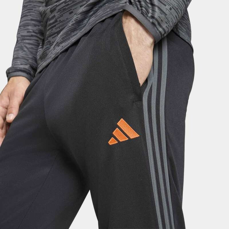 Pantalón Adidas Tiro25 Essentials Negro