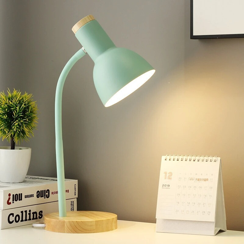 Lampara De Escritorio Portatil Nordica Con Madera Vintage Verde