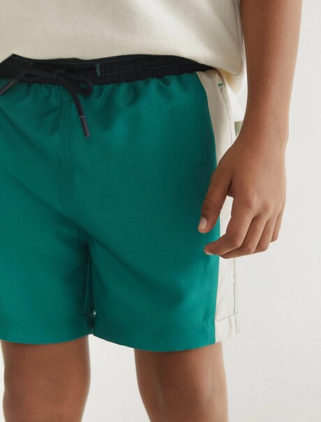 SHORT DE BAÑO INFANTIL VERDE